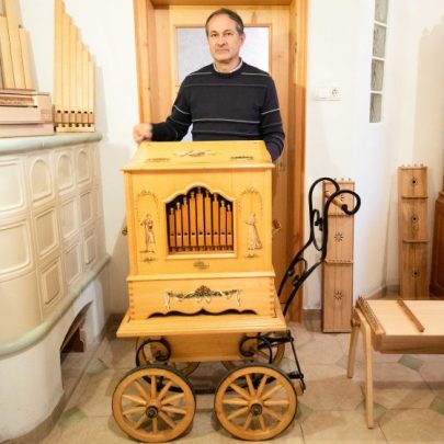 Lajna-in-lajnar-405x405